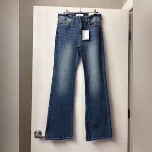 NWT Zenana Outfitters Midrise Bootcut Dark Denim Jeans